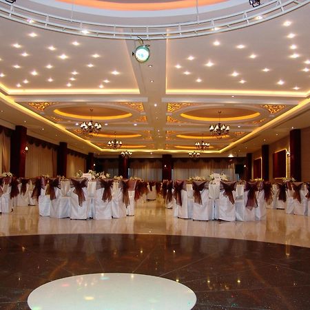 Ozpark Hotel Akşehir Exteriör bild