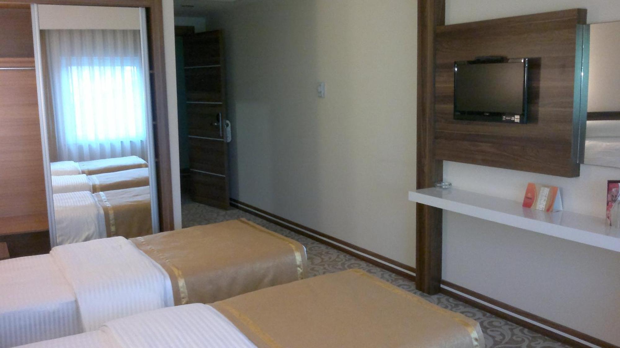 Ozpark Hotel Akşehir Exteriör bild