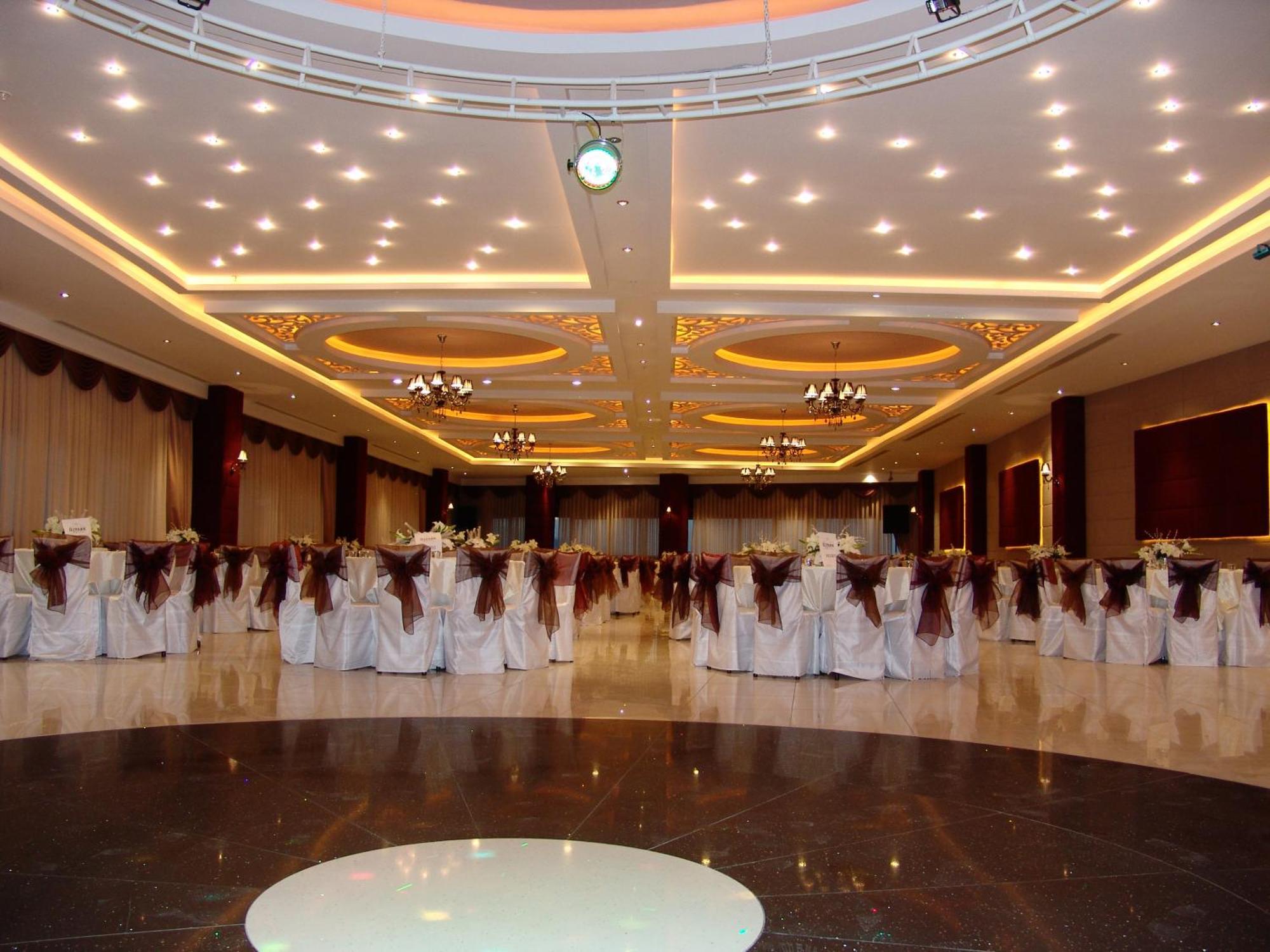 Ozpark Hotel Akşehir Exteriör bild