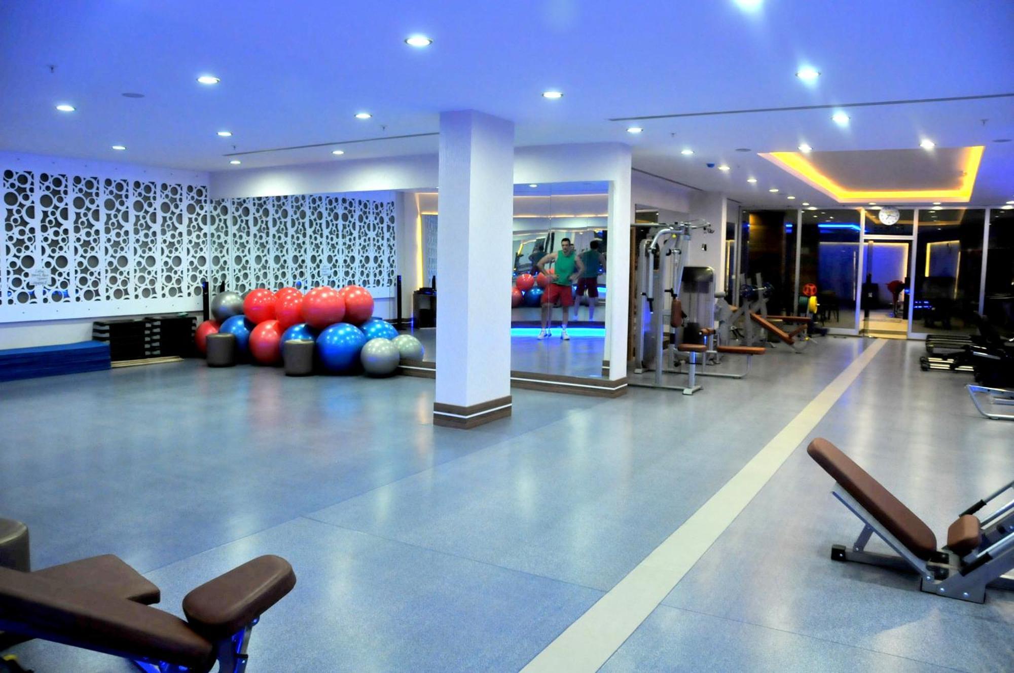 Ozpark Hotel Akşehir Exteriör bild