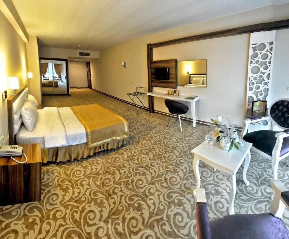 Ozpark Hotel Akşehir Exteriör bild