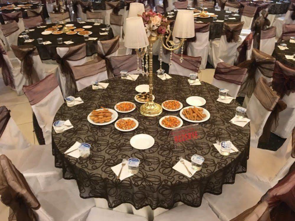 Ozpark Hotel Akşehir Exteriör bild